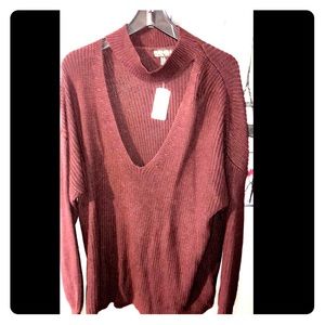 Oversized Burgundy chocker knit sweater.